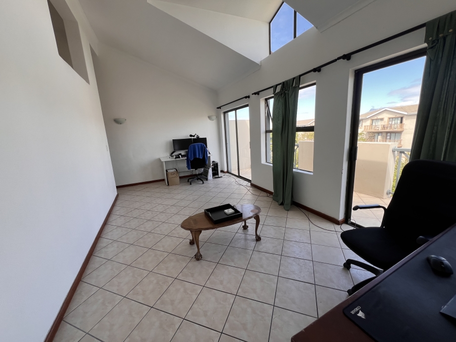 To Let 3 Bedroom Property for Rent in Parklands Western Cape